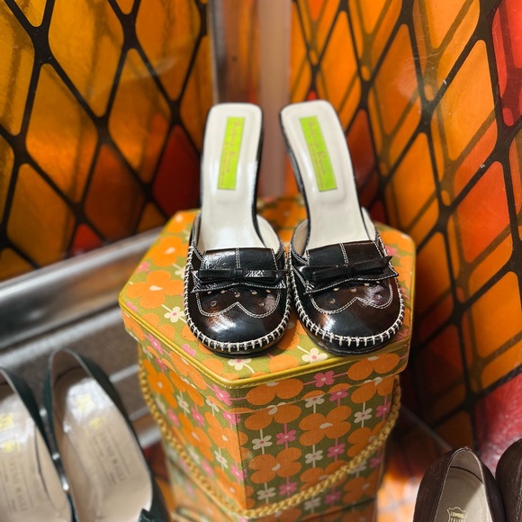 Chic size 8 Black Mules with Bow by Materia Prima - Picture 14 of 14